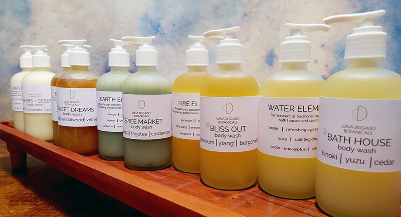 Luna Delgado Botanicals, Evanston