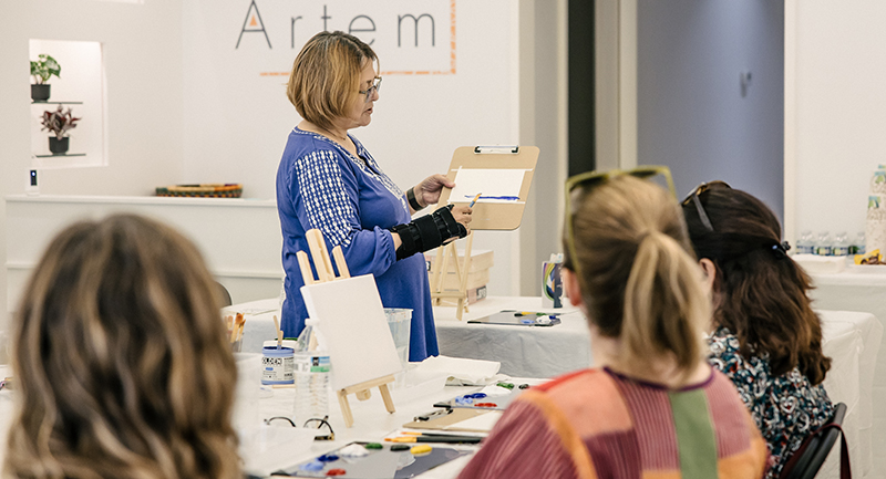 Artem Pop Up Gallery, Evanston